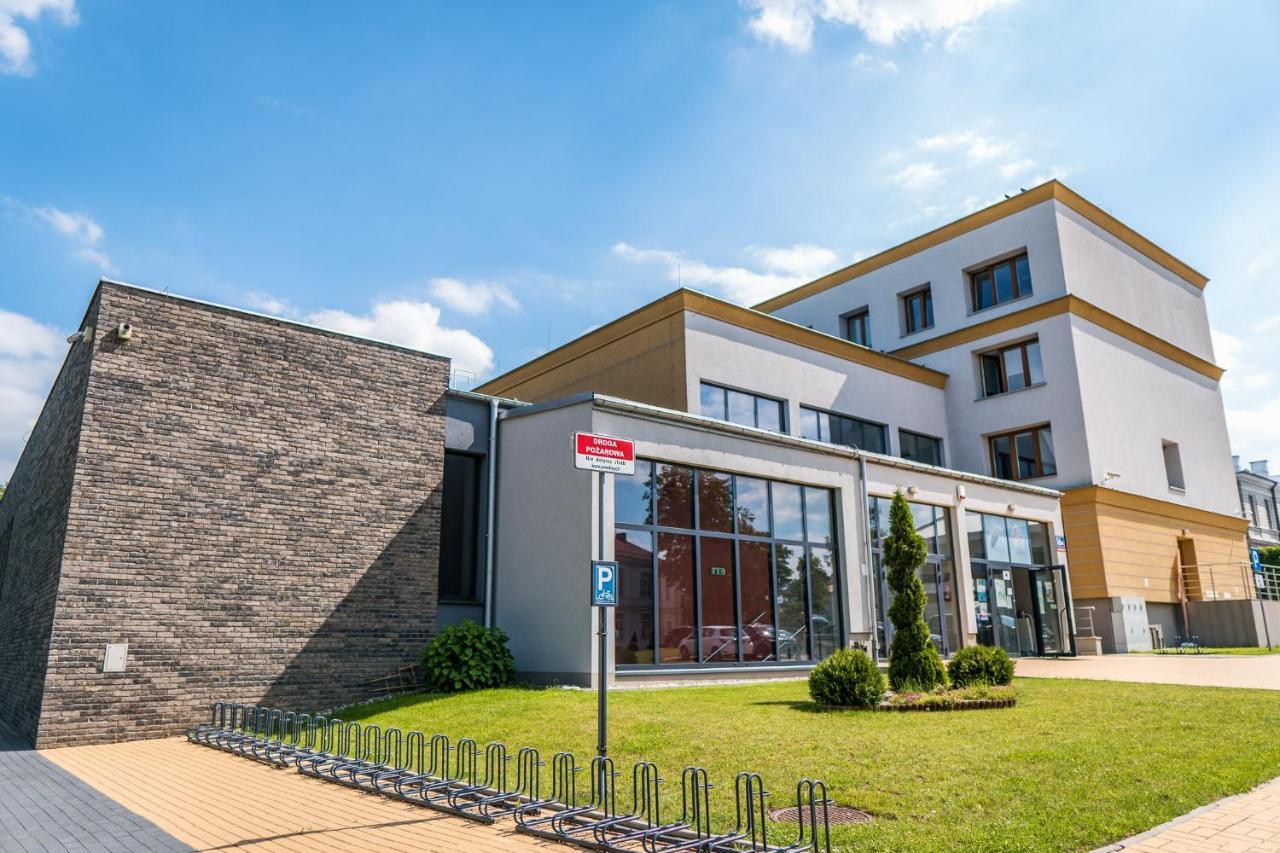 Dom Studenta Al Vandrehjem Łomża Eksteriør billede